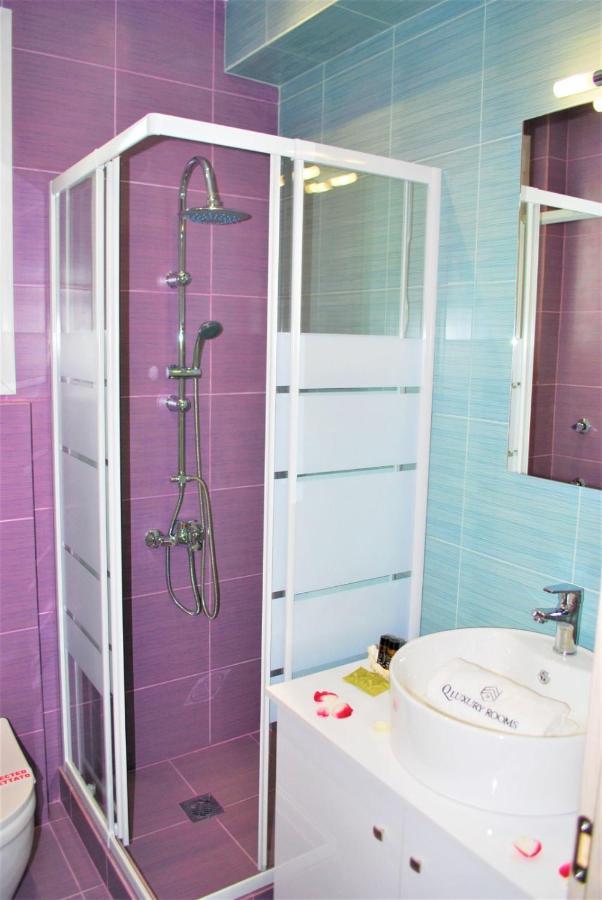 Q Luxury Rooms Paleros Ngoại thất bức ảnh