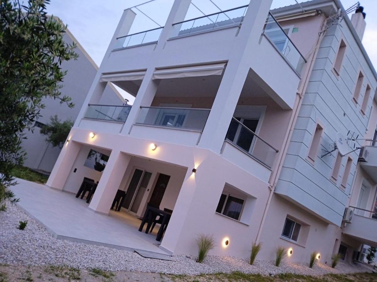 Q Luxury Rooms Paleros Ngoại thất bức ảnh